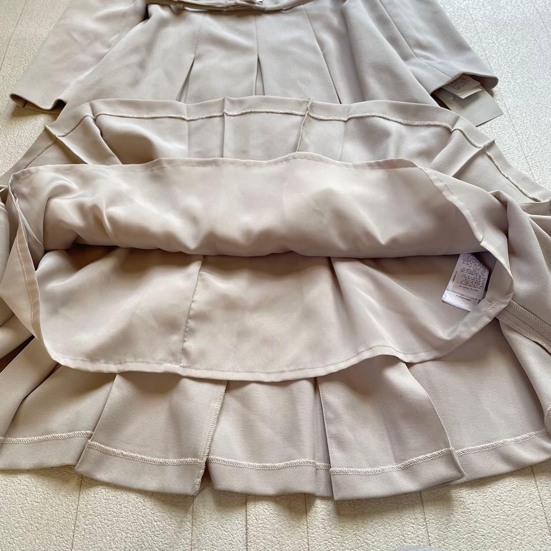 新品タグ付♡CELFORD 細ベルト付き長袖ワンピース ライトグレー　38