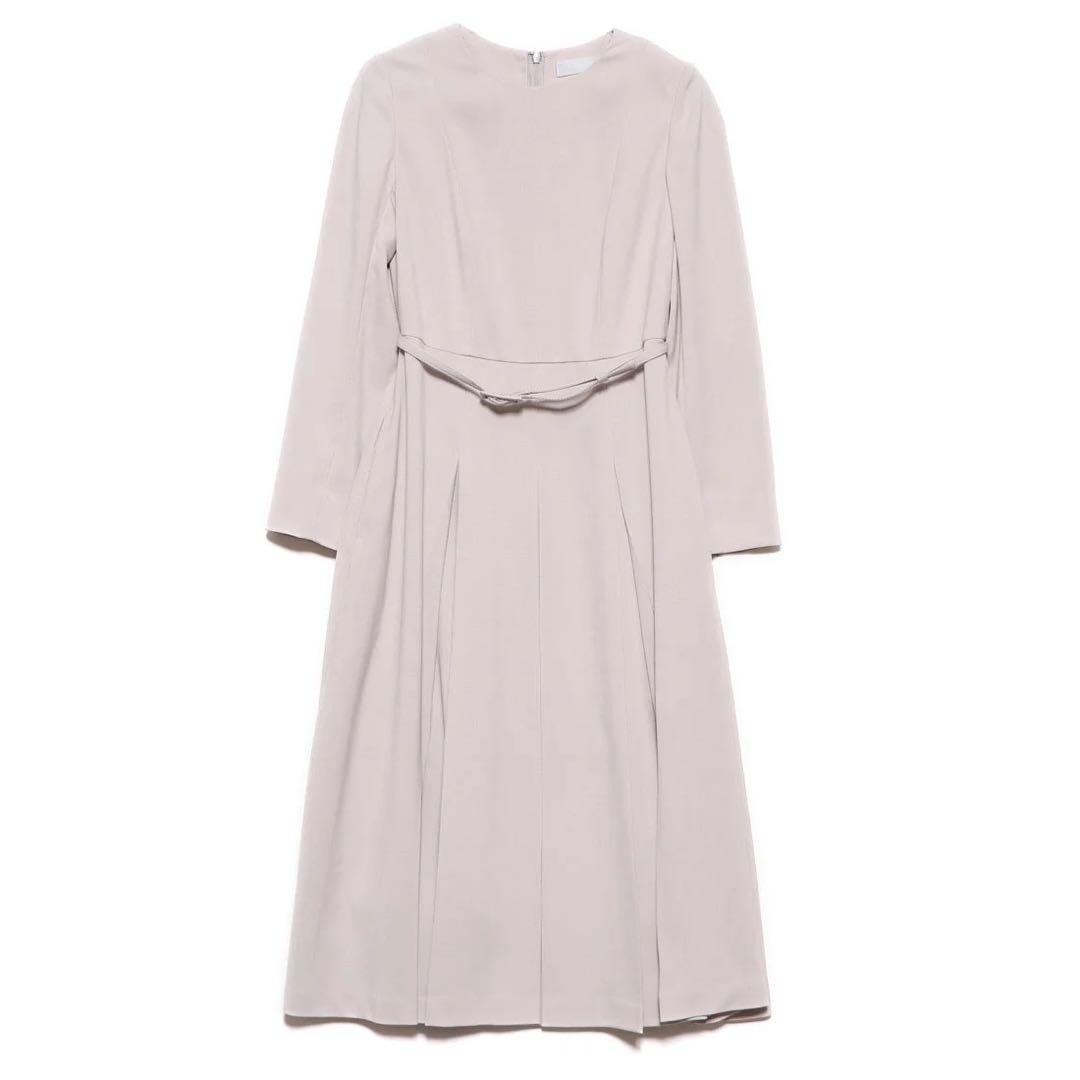 新品タグ付♡CELFORD 細ベルト付き長袖ワンピース ライトグレー　38