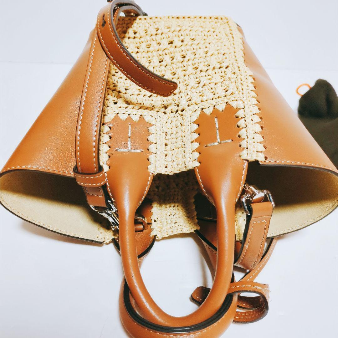 TOD’S トッズ ダブル アップ ミニ レザー＆ラフィア トートバッグ