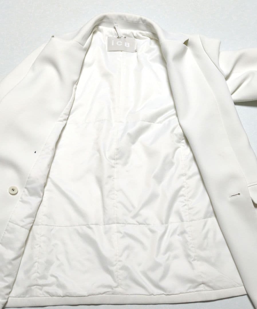 【美品✨️】ICB ホワイト テーラードジャケット ダブルボタン サイズ4