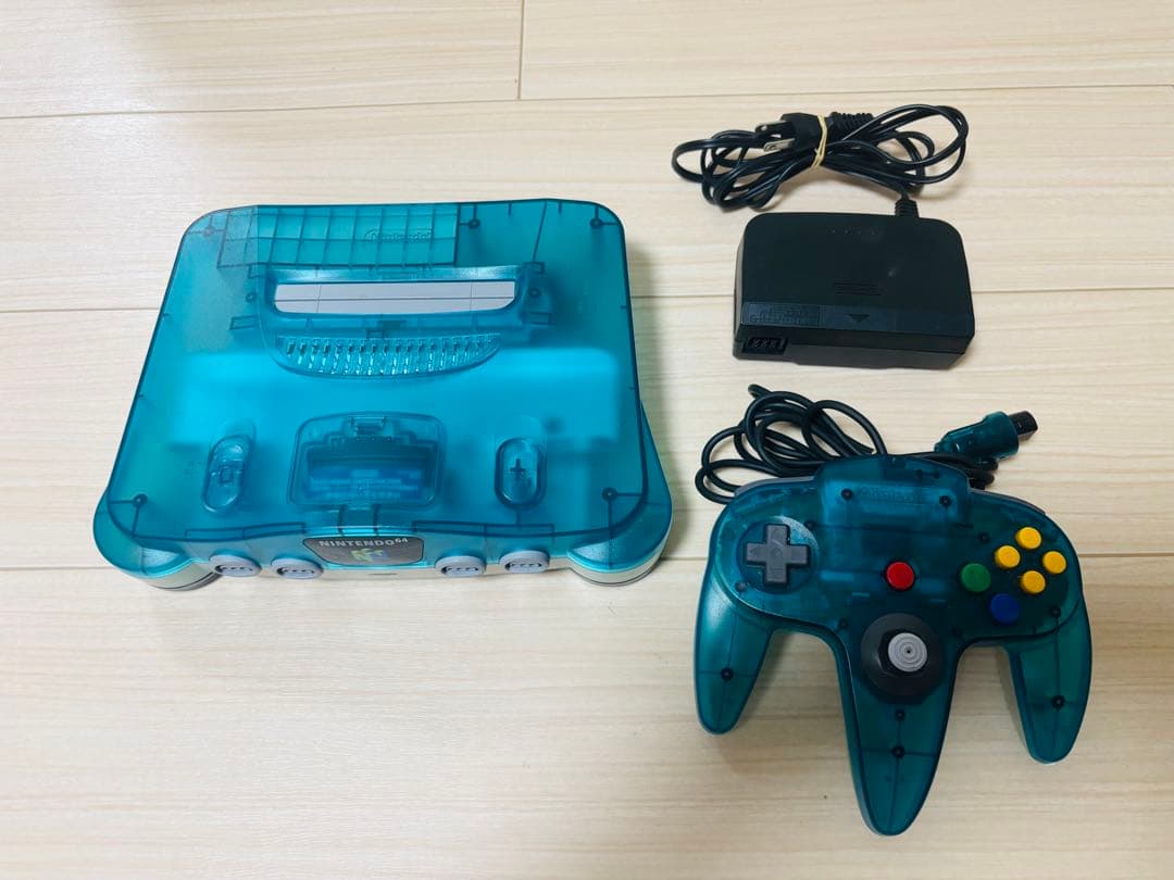 Nintendo ゲーム機本体 NINTENDO 64 クリアブルー　箱付き