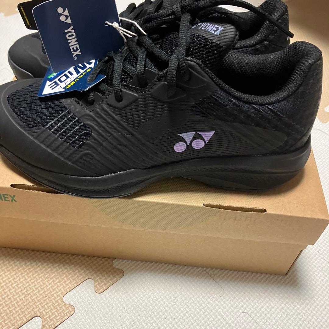 新品　YONEX パワークッションソニケージ 4E ワイド