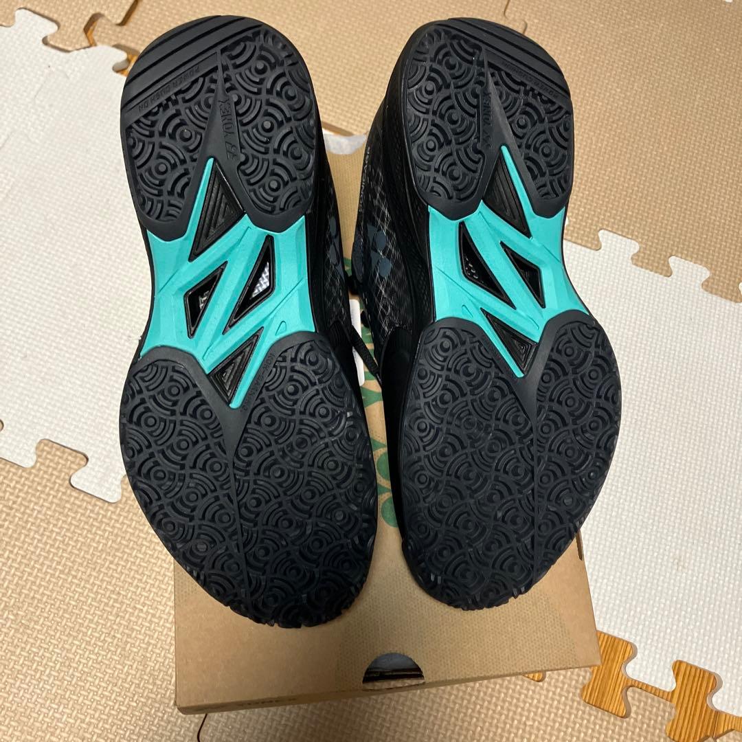 新品　YONEX パワークッションソニケージ 4E ワイド