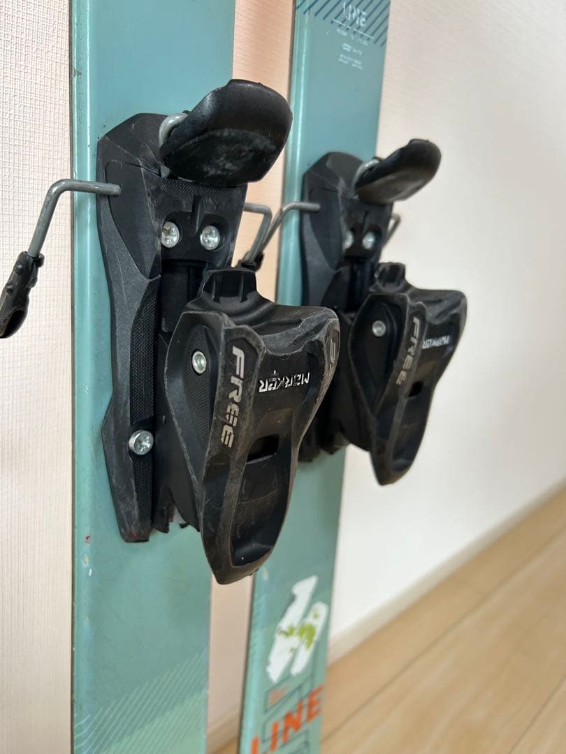 LINE スキー板 139cm トムウォリッシュ　フリースキー