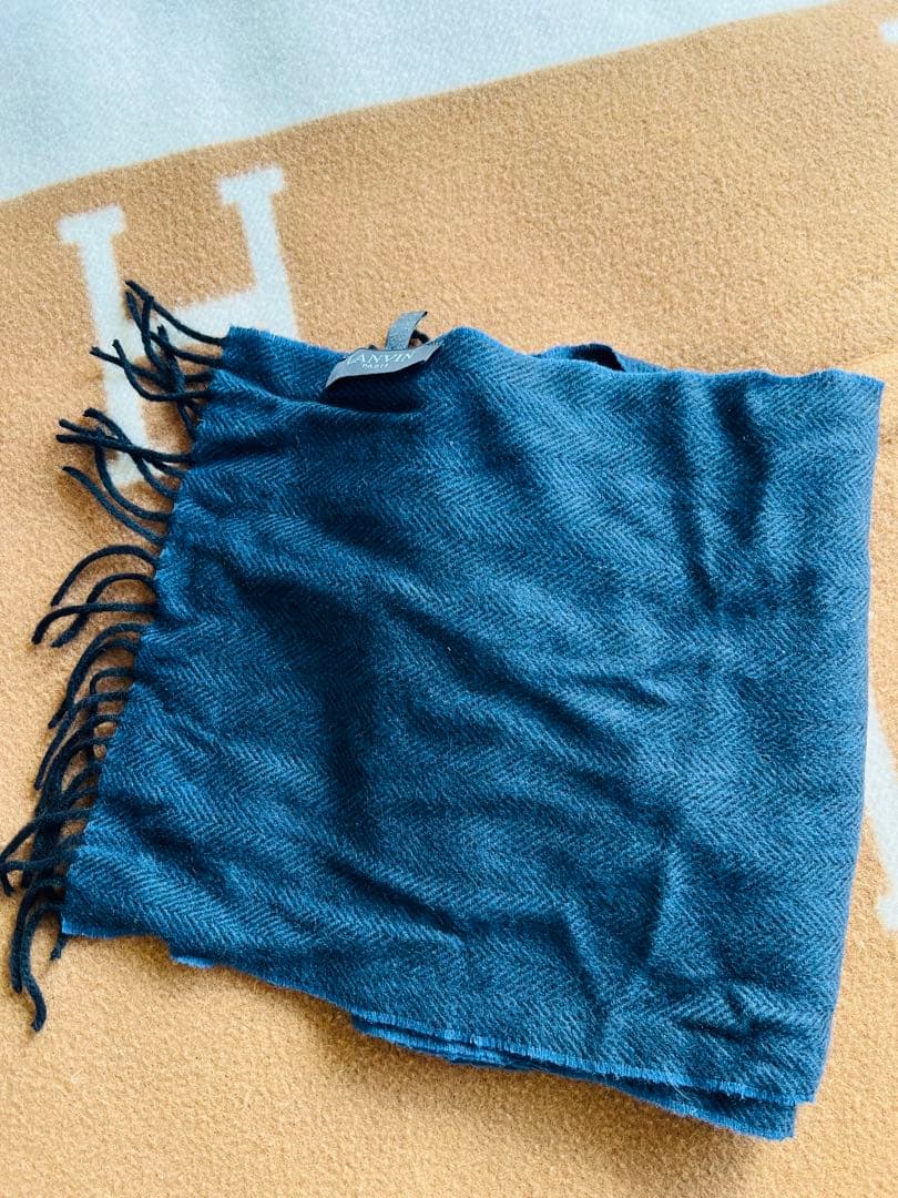 LANVIN コレクション　100%カシミヤ　マフラー ドイツ製