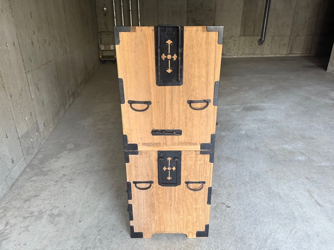 桐箪笥 和箪笥 古家具 古道具 ヴィンテージ レトロ 希少 高級金具