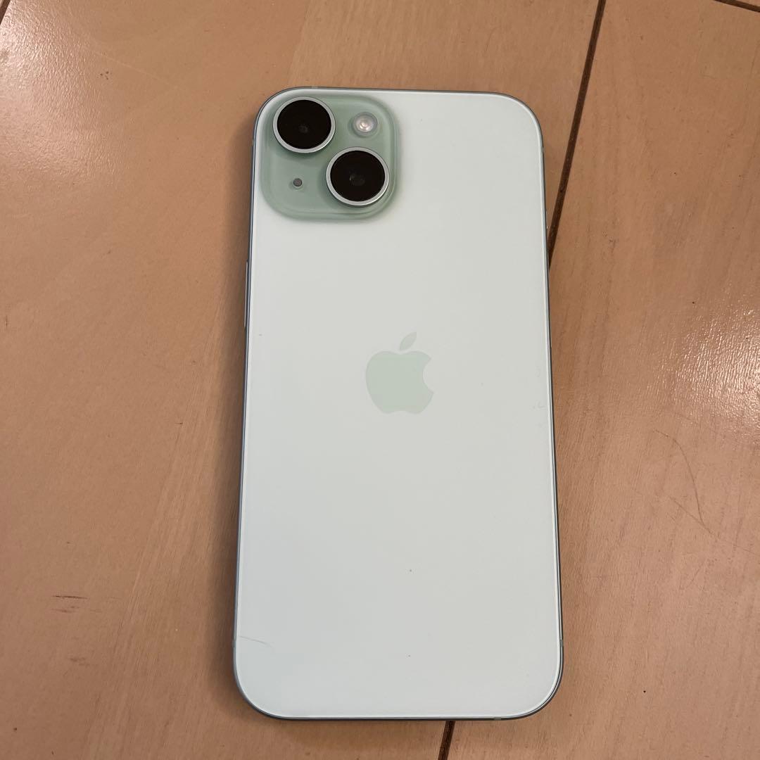 iPhone 15 128GB グリーン