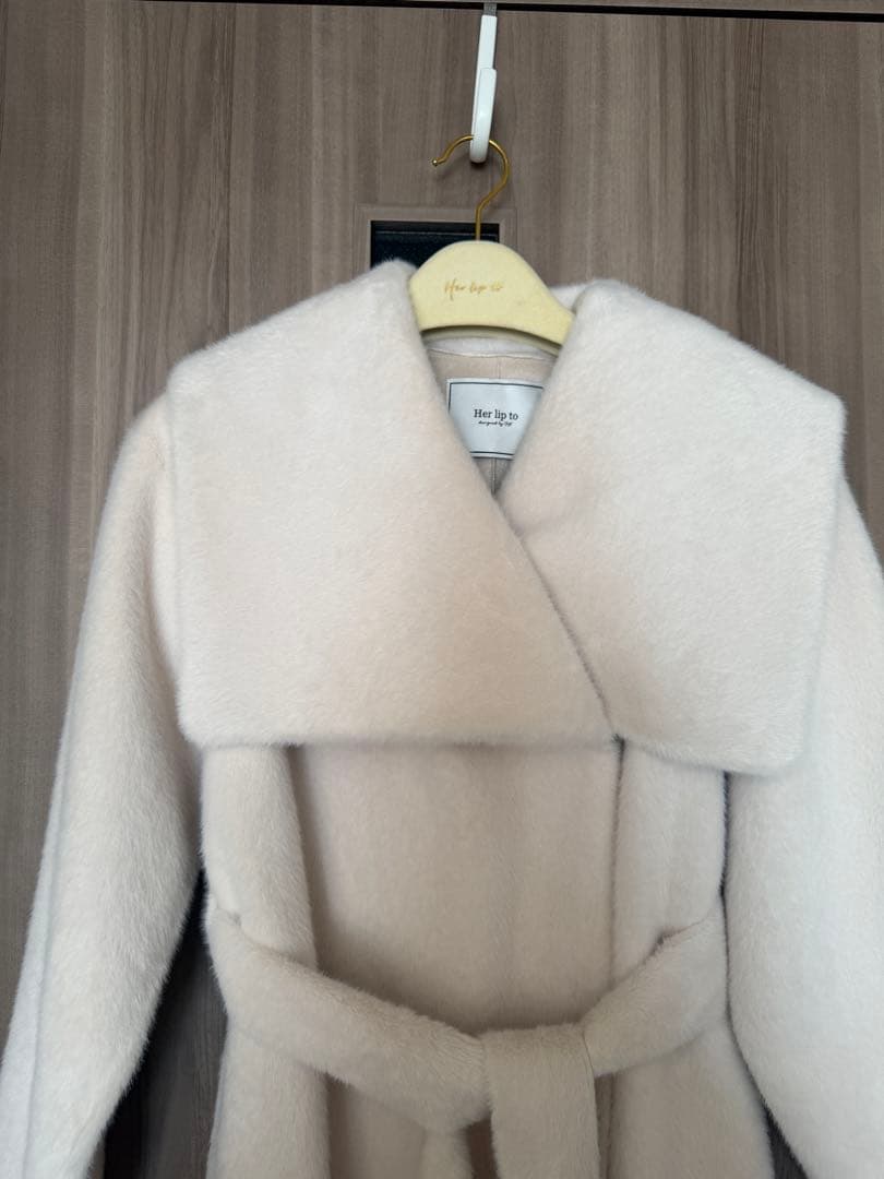 ★SALE★ Herlipto Grace Wrap Coat cream S