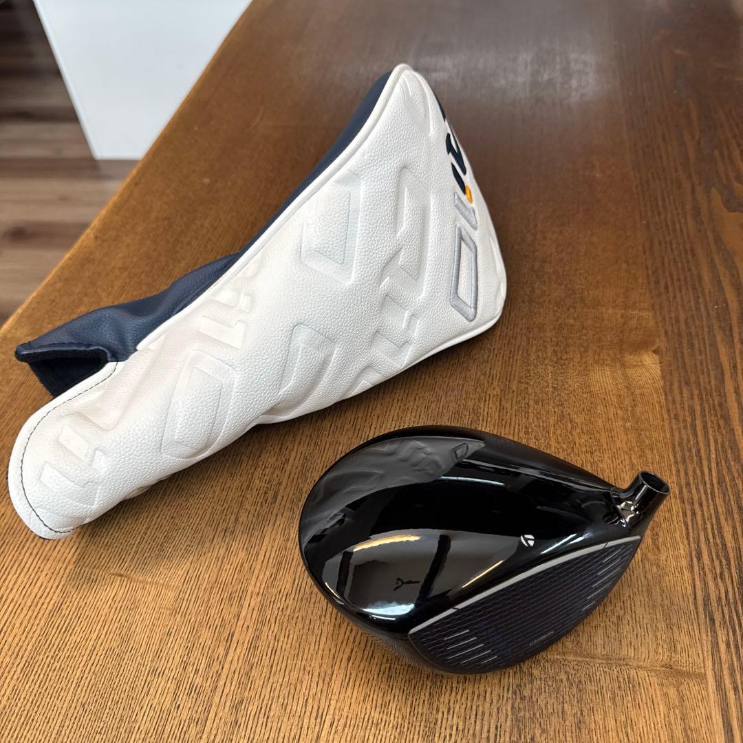 テーラーメイドQI10 9.0 ヘッドのみ(カバー付き)