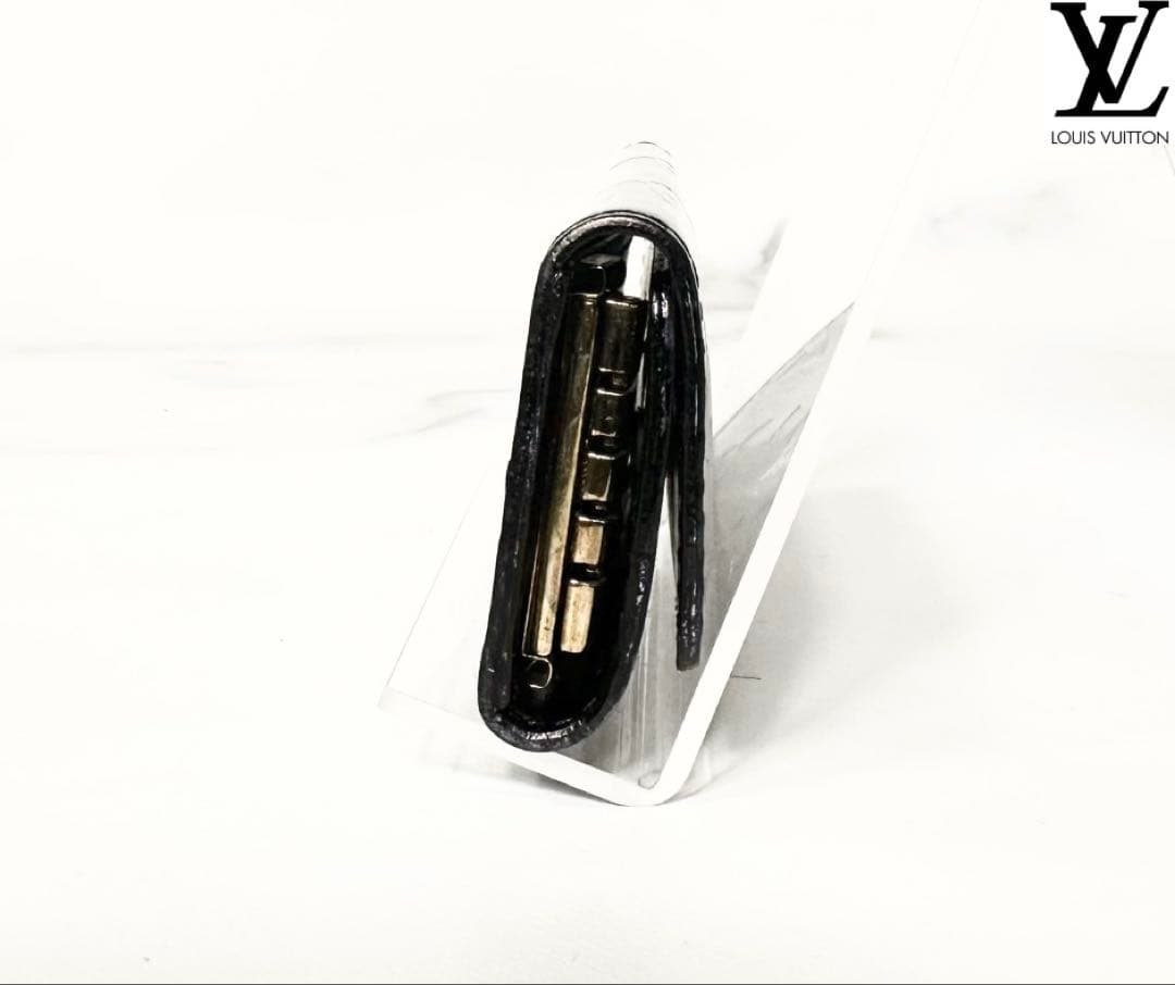 超美品　ルイヴィトン　LV　ヴェルニ　エナメル　４連　キーケース