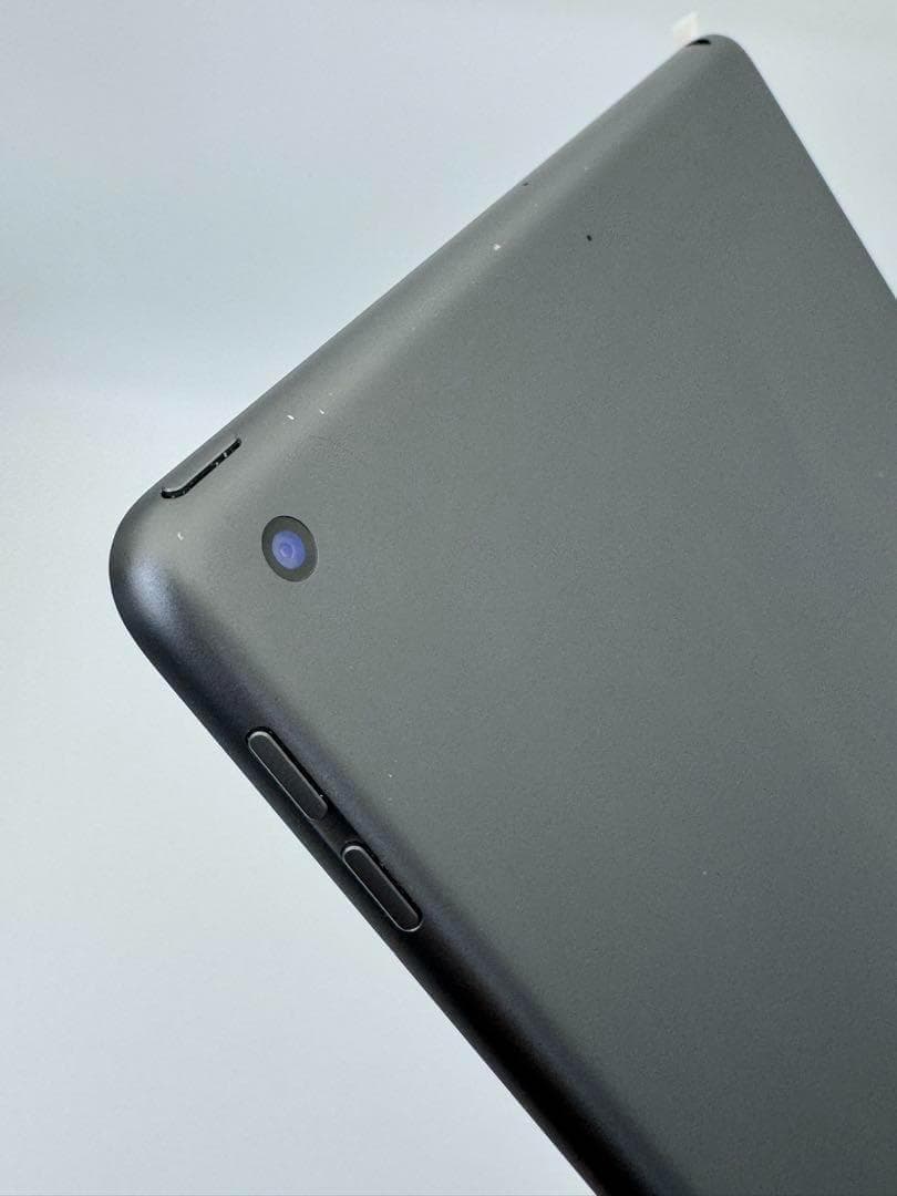 ipad 2019 128GB 第七世代　ブラック