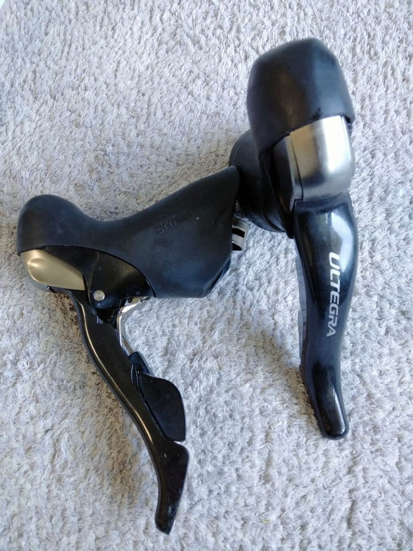 Shimano Ultegraアルテグラ １０速STIレバー