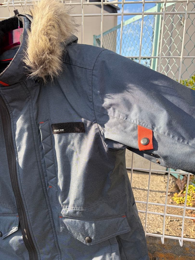 rsタイチ タンドラウィンターパーカー　防水　Lサイズ