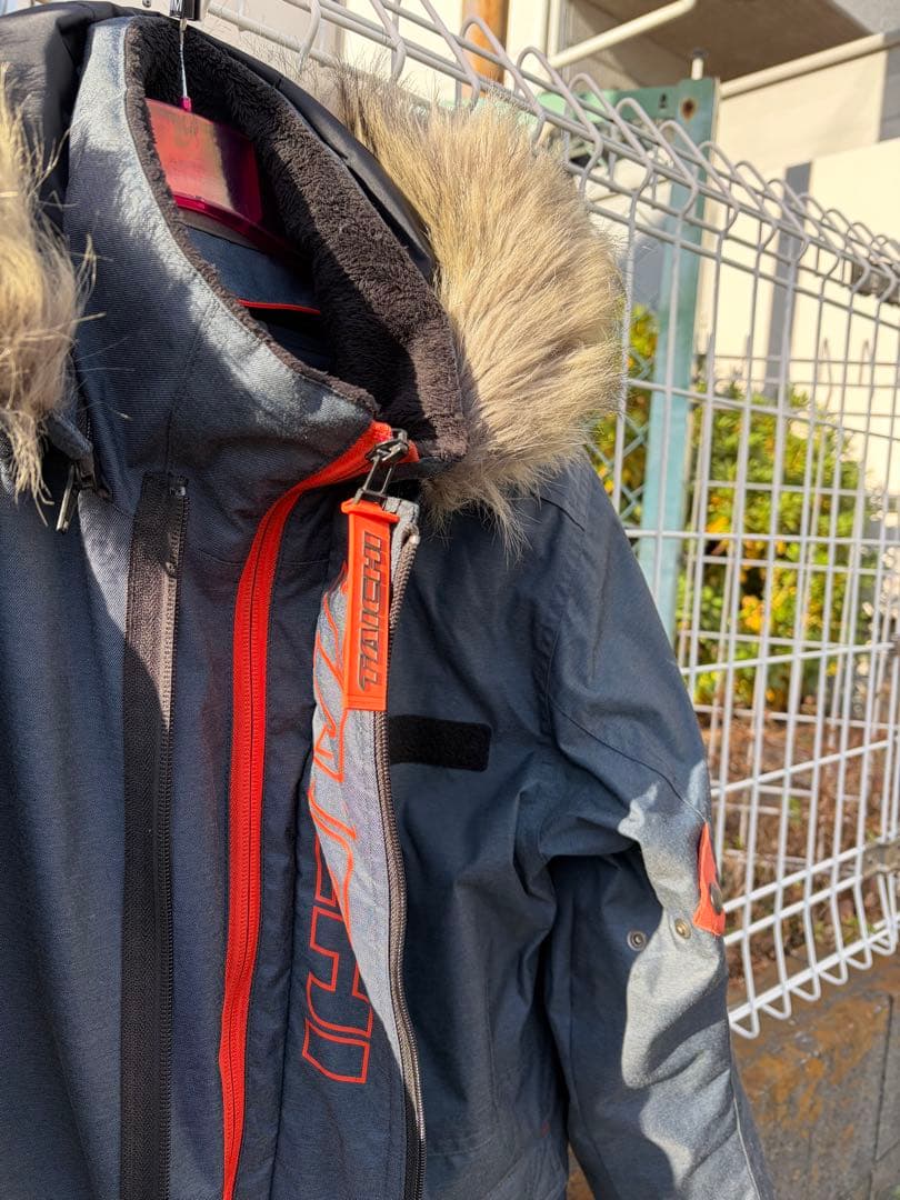 rsタイチ タンドラウィンターパーカー　防水　Lサイズ