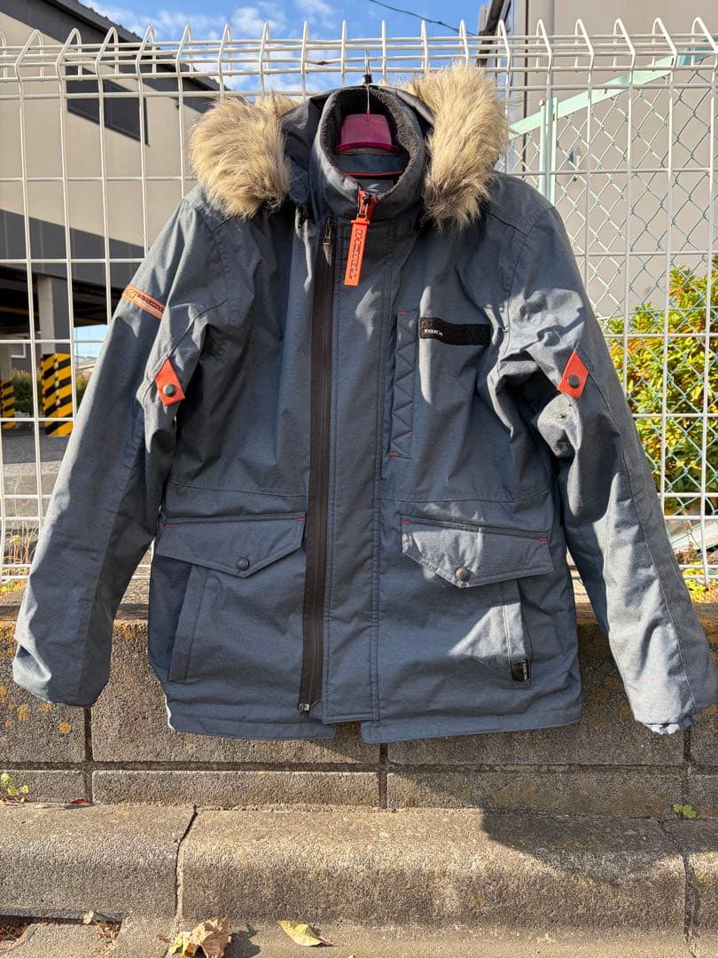 rsタイチ タンドラウィンターパーカー　防水　Lサイズ