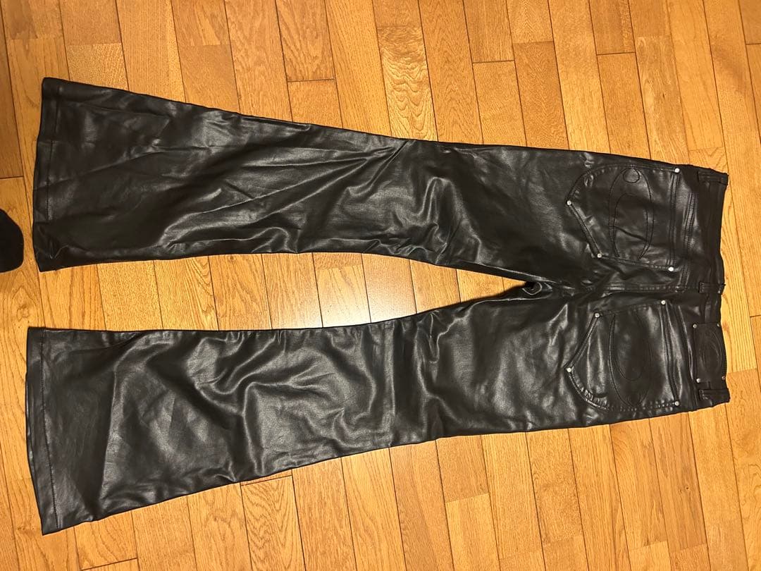 cozy worldwide dark nightフレアデニム