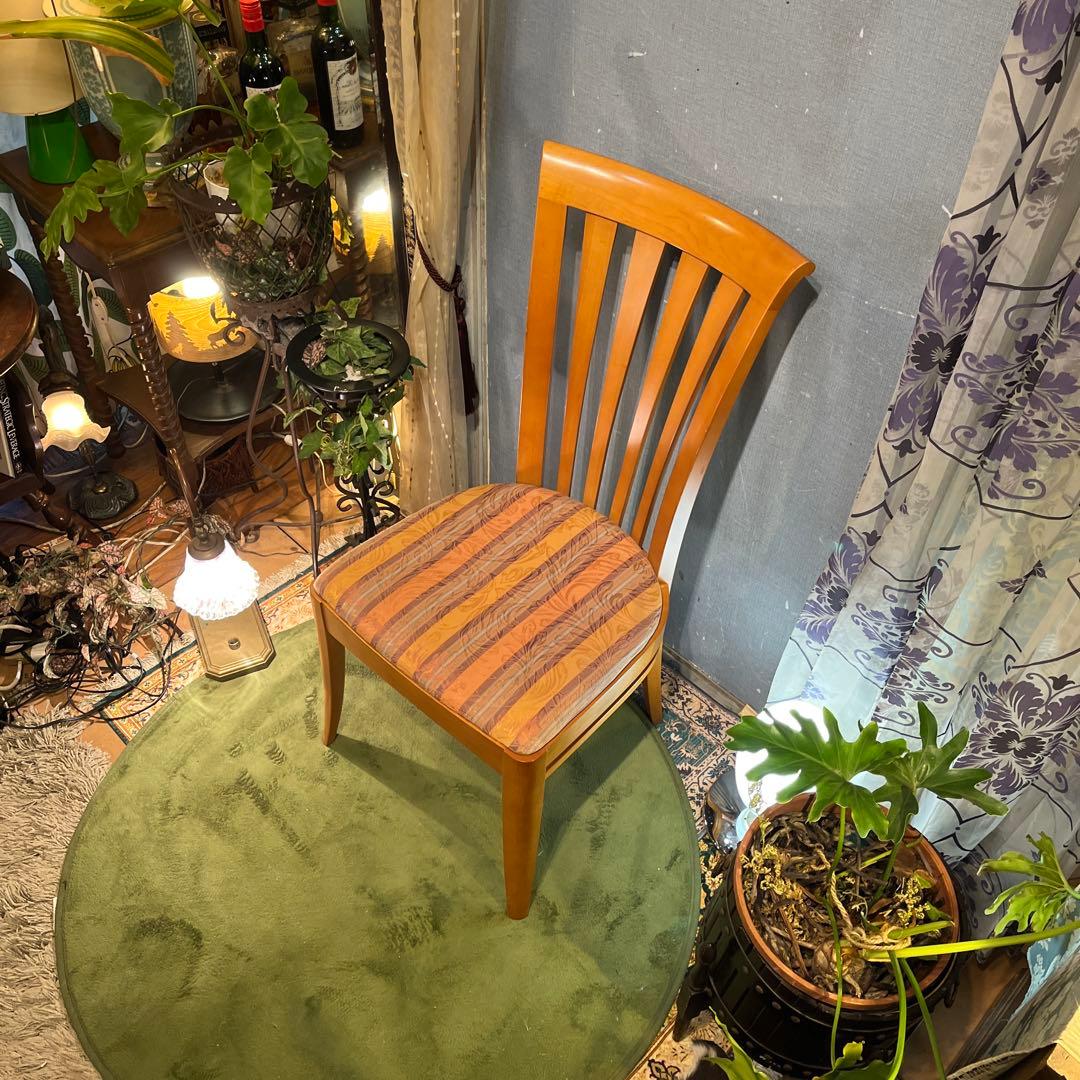 のん L３NISSIN 日進木工　ヴィンテージ スタイリッシュ　軽量チェア