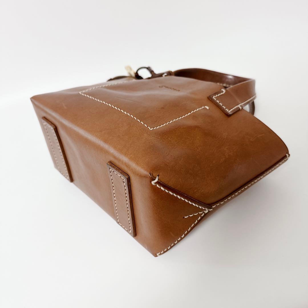 【希少チャーム】genten トートバッグ　アマーノ　S レザー　ブラウン