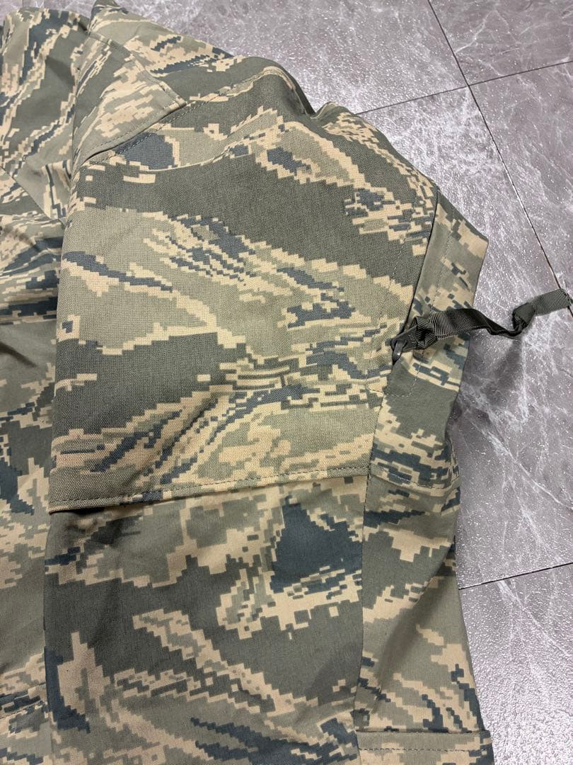 ECWCS Gen2 GORE-TEX デジカモ マウンテンパーカー M-R