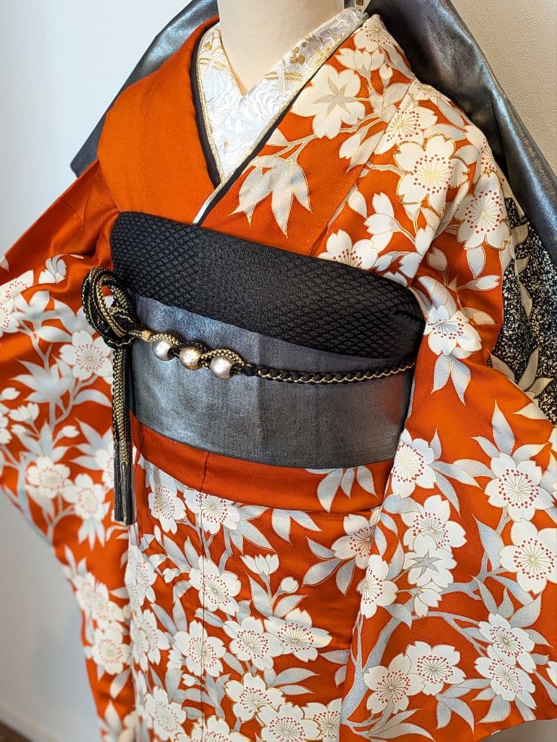 振袖フルセット 身丈156裄65 金彩 赤茶 グレー 金駒刺繍 逸品