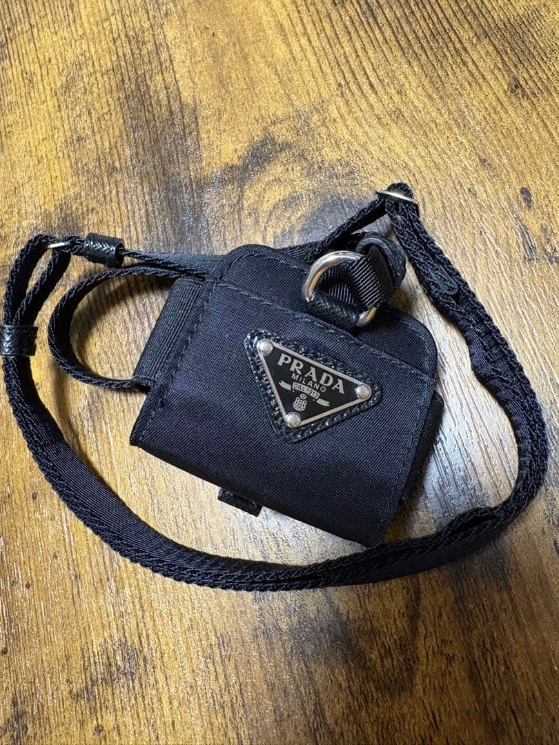 くーPRADA airpods airpodsproケース