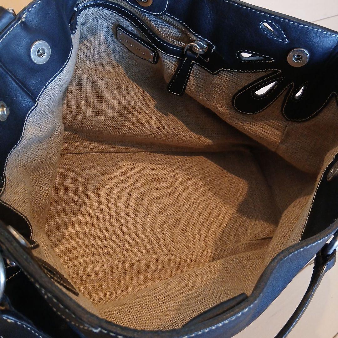 miumiu トートバッグ ブラック