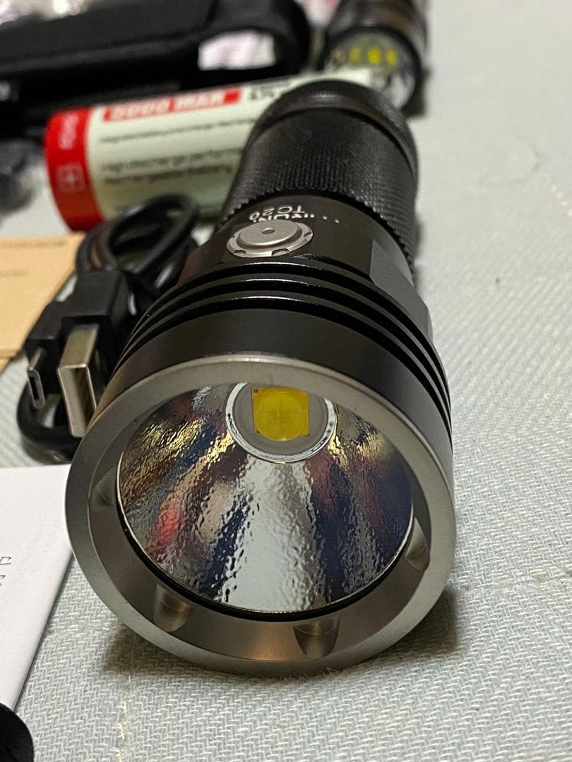 G iNです！スルーナイトThruNite TC20 .TC15 .