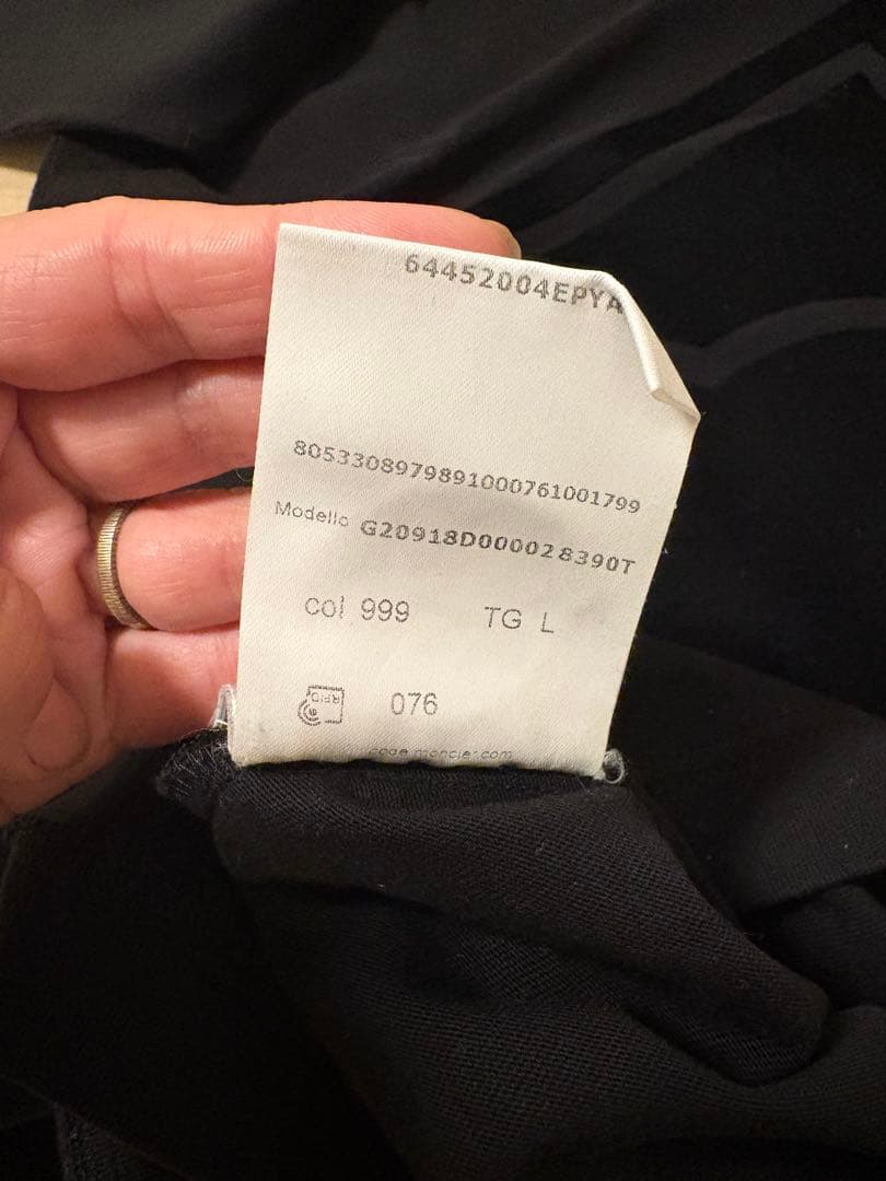 国内正規品モンクレール 長袖 ロンT 定価 7万5000円 サイズL