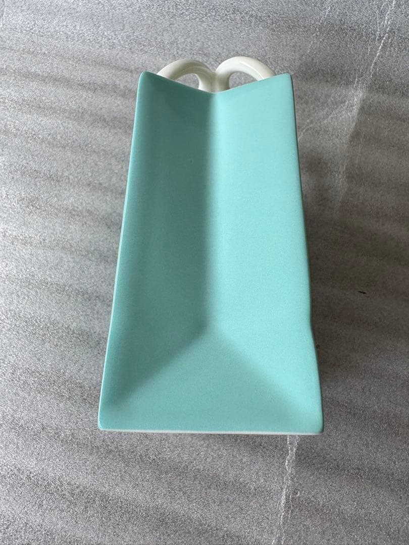 正規品未使用保管品ティファニー　バッグ　ショッパー　小物入れ　陶器　置き物　花瓶
