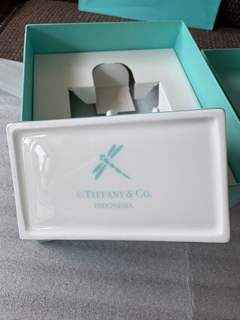 正規品未使用保管品ティファニー　バッグ　ショッパー　小物入れ　陶器　置き物　花瓶