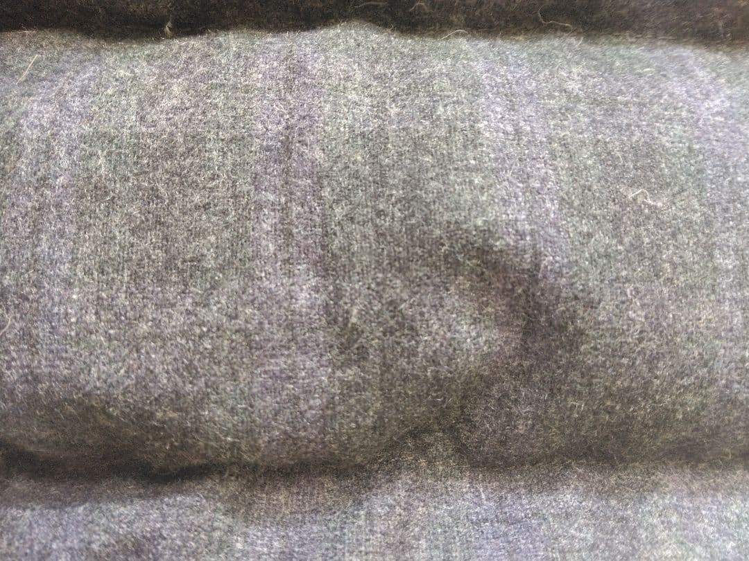 季節が過ぎたのでお値下ＴＡＴＲＡＳポーランド製 ダウンベスト 02 ダークグレー