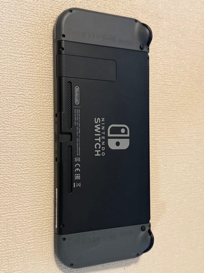 【美品】Nintendo Switch 本体 ブラック おまけソフト付き