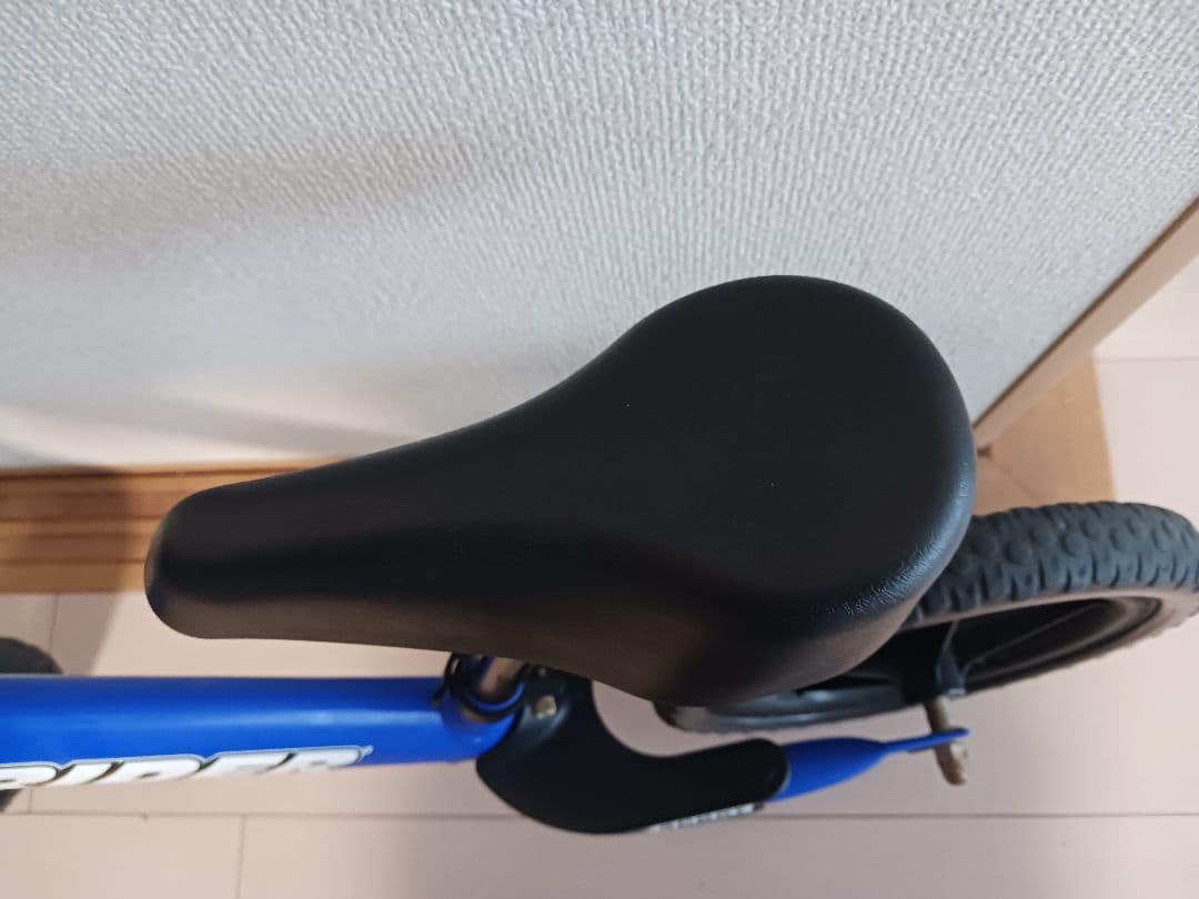 STRIDER 12 バランスバイク　青色　(日本正規品)　値下げ