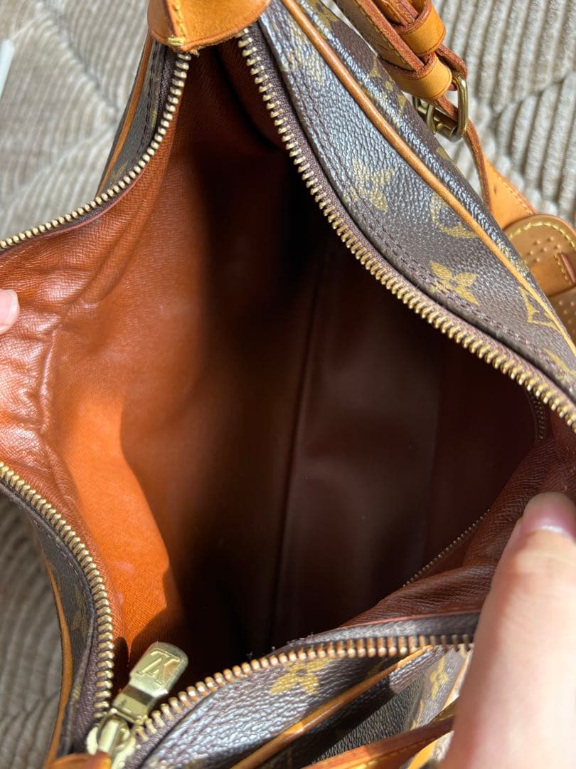 ルイ・ヴィトン　バッグ