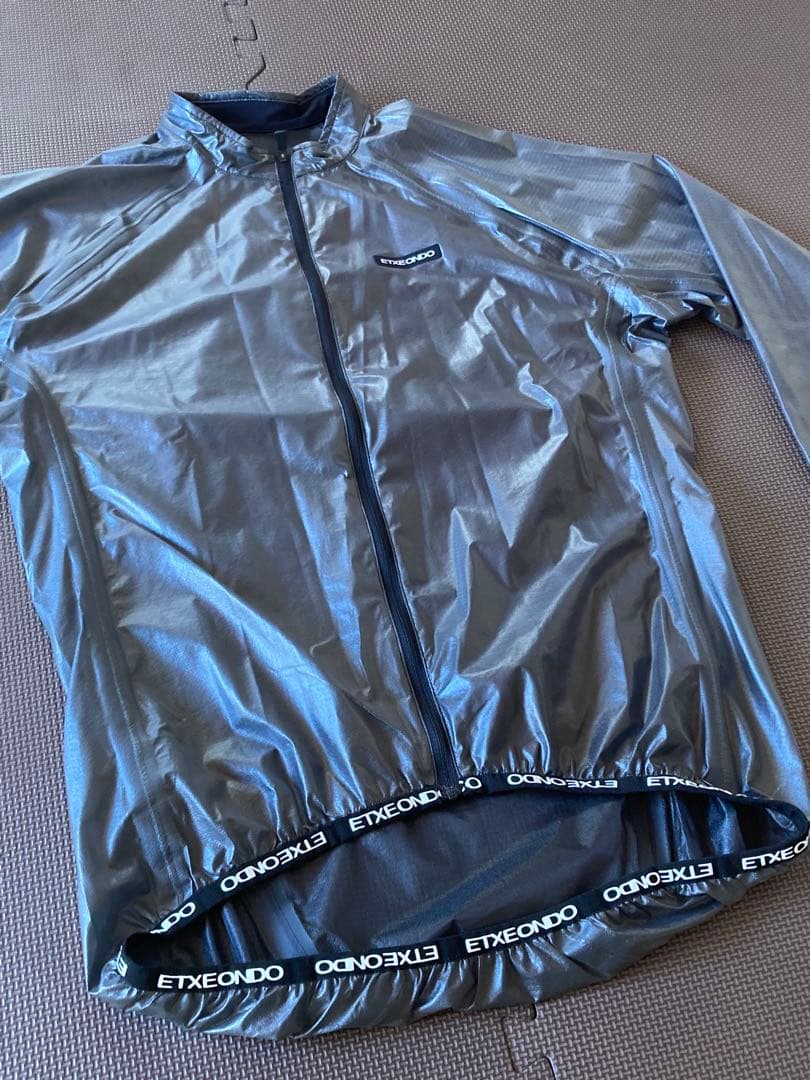 ETXEONDO （エチェオンド） レインジャケット 「BUSTI 」