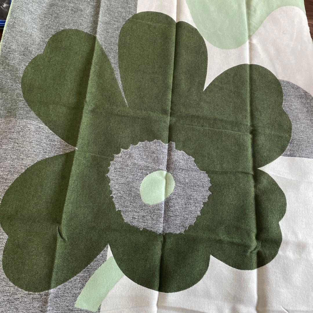 スマイリー新品タグ付　マリメッコ　ブランケット　ソファカバー　ウニッコ