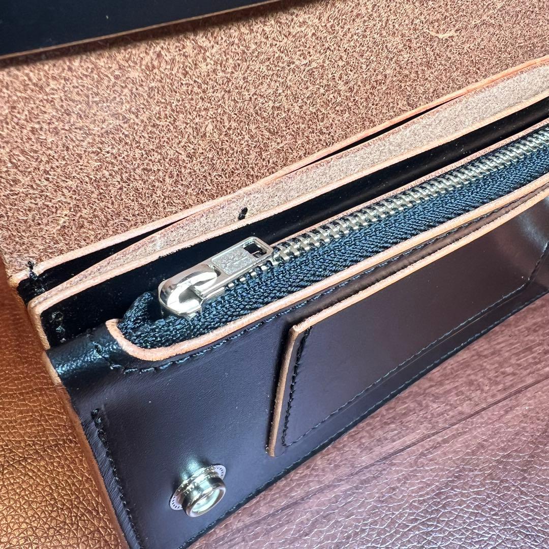 【トラッカーウォレット ロング 3層】 北米ステア　ブラック 茶芯 シルバー