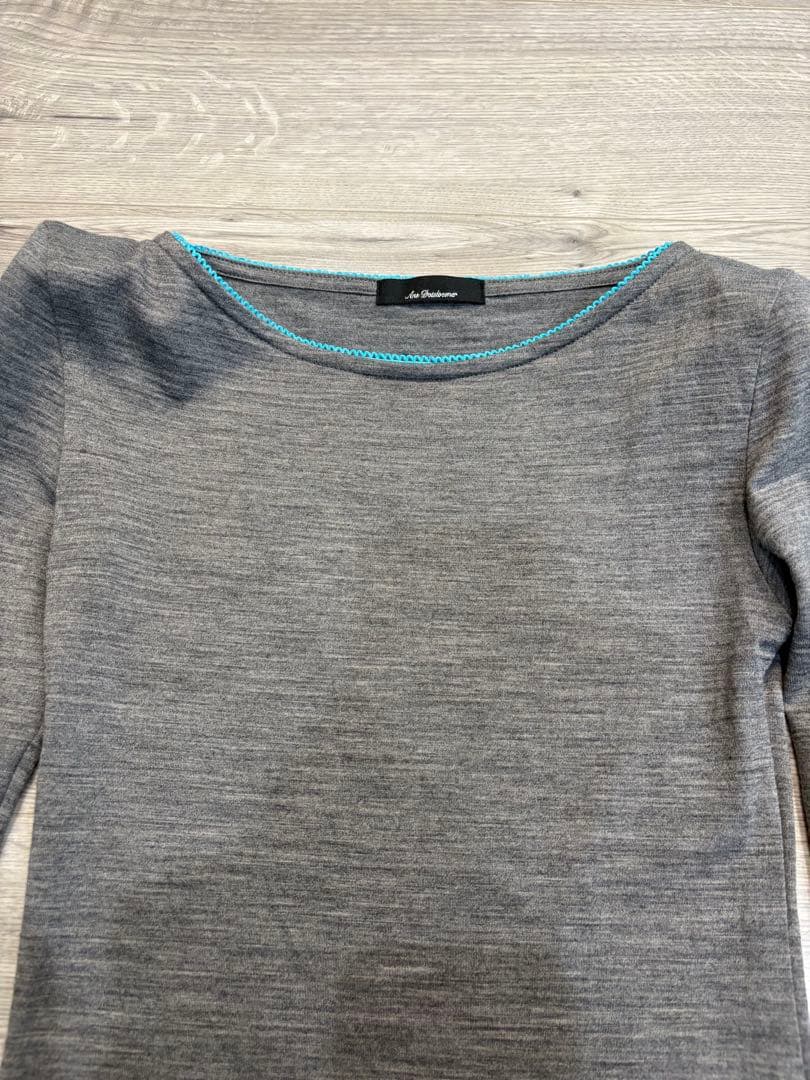 トップス ansdotsloevner