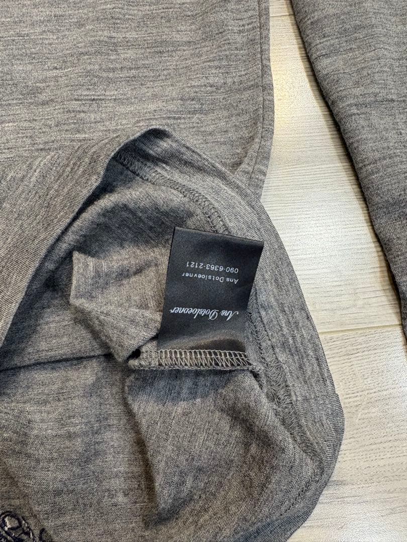 トップス ansdotsloevner