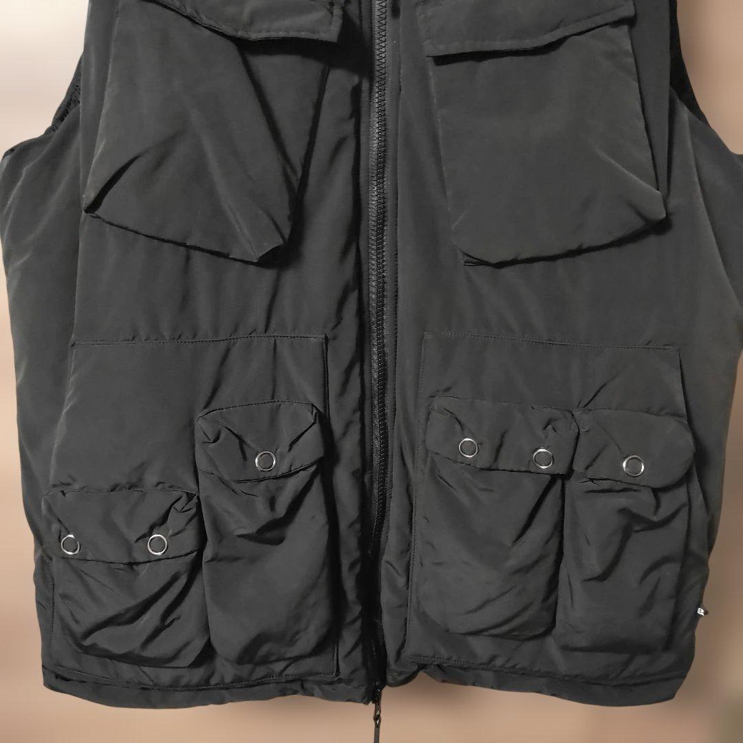 極美品liberaiders、リベレイダース ダウンベスト Lサイズ 黒