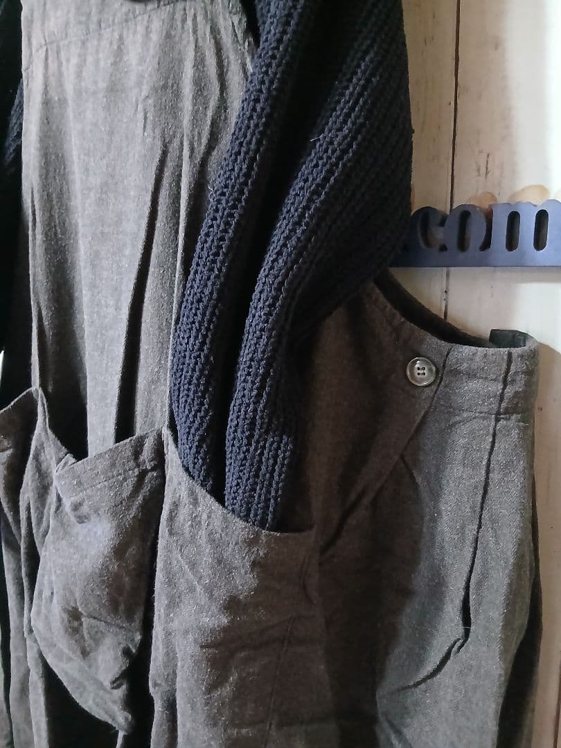 着用2回　秋冬　オリーブ色　直し両脇　デカポケ　サロペOP　プロフで全品見て