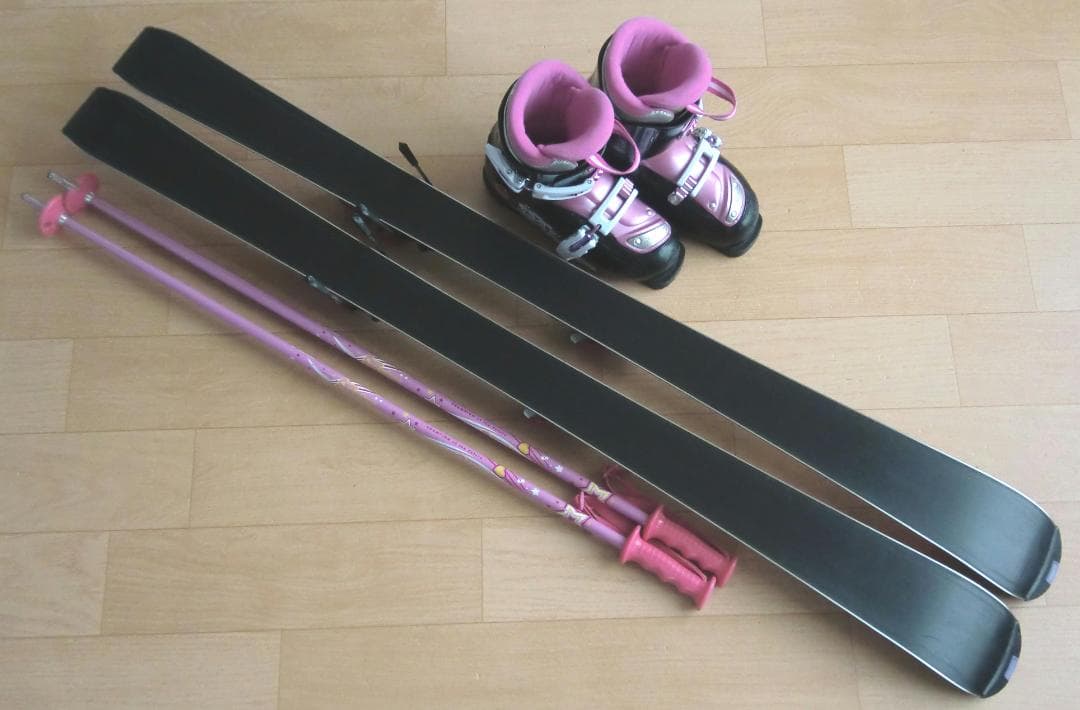 ■■送料無料■ハート■子供用スキー4点セット■板120靴22■WAX■女の子■■