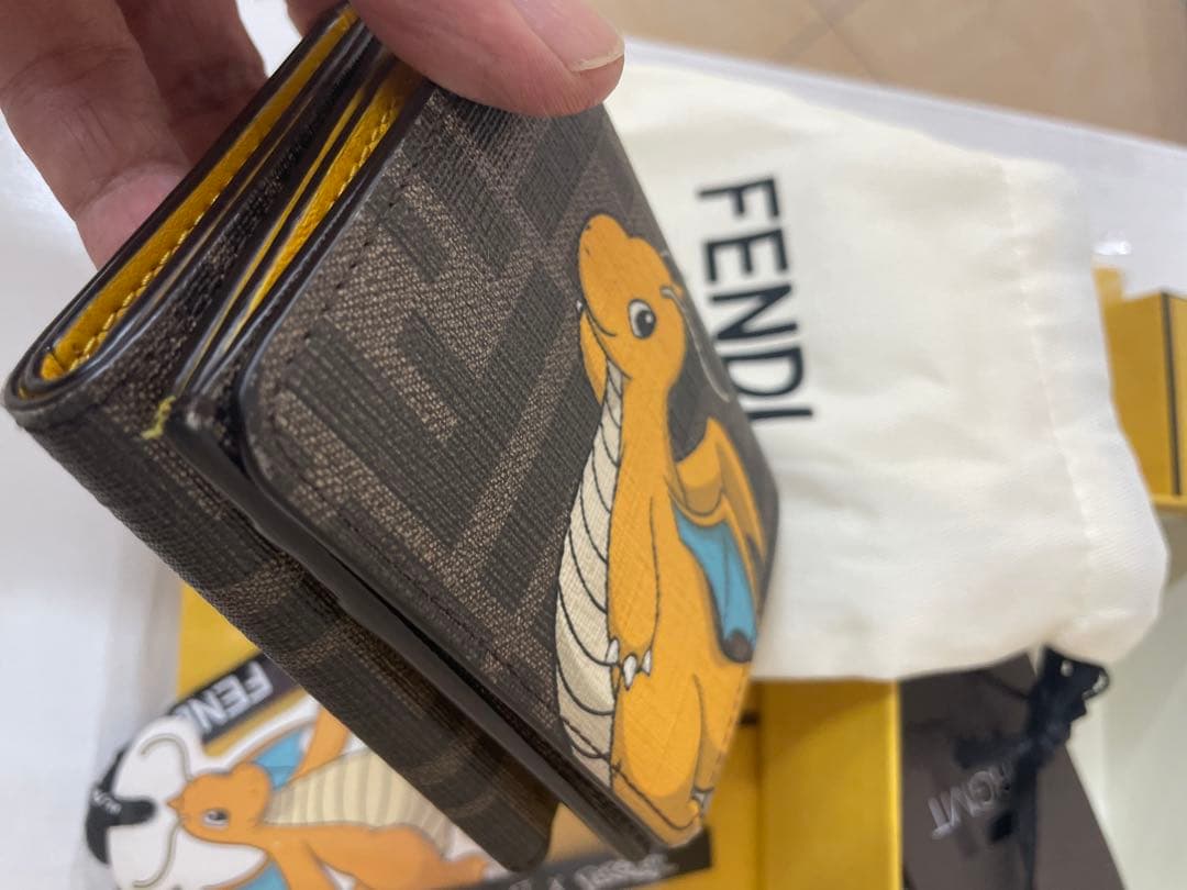 Fendi × Pokémon × fragment カイリュー財布