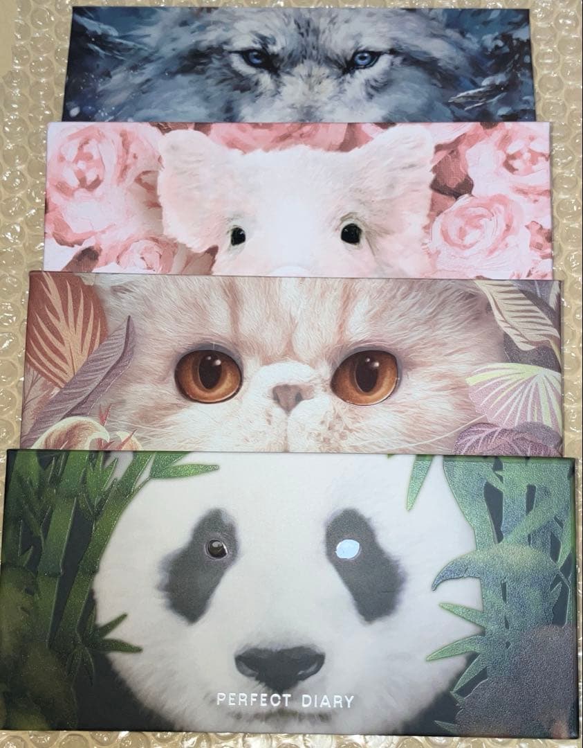 PERFECT DIARY エクスプローラ12色アイシャドウパレット