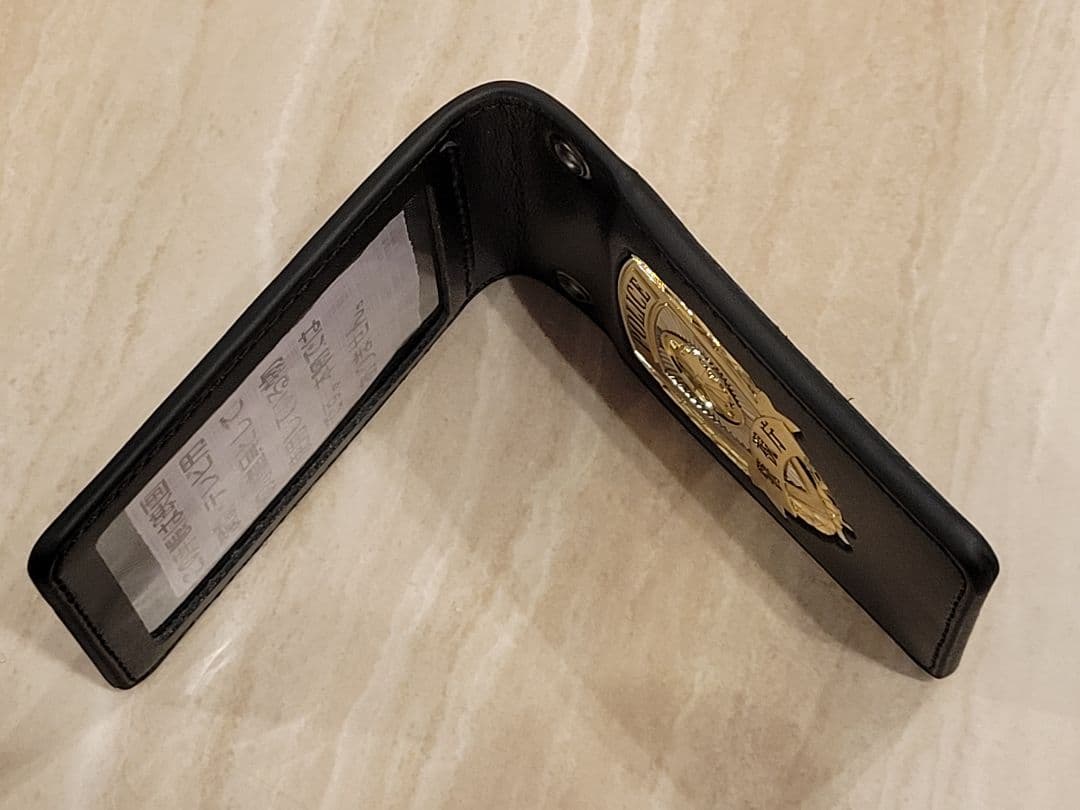 警察手帳　撮影用　レプリカ　紐付き