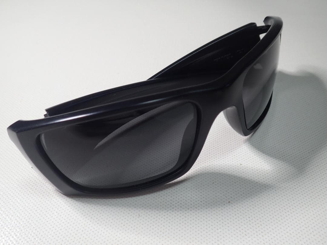 オールブラック フューエルセル ヒューエルセル 新品 偏光レンズ オークリー