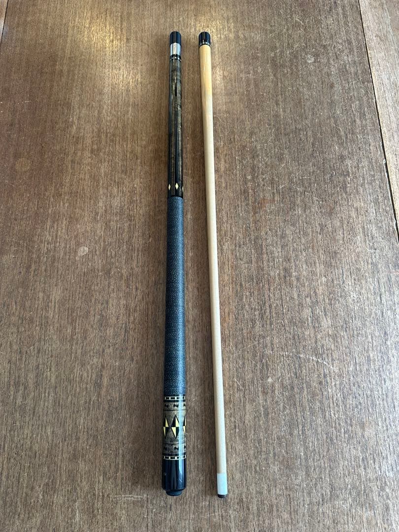 ビリヤード　キュー　アダム　adam