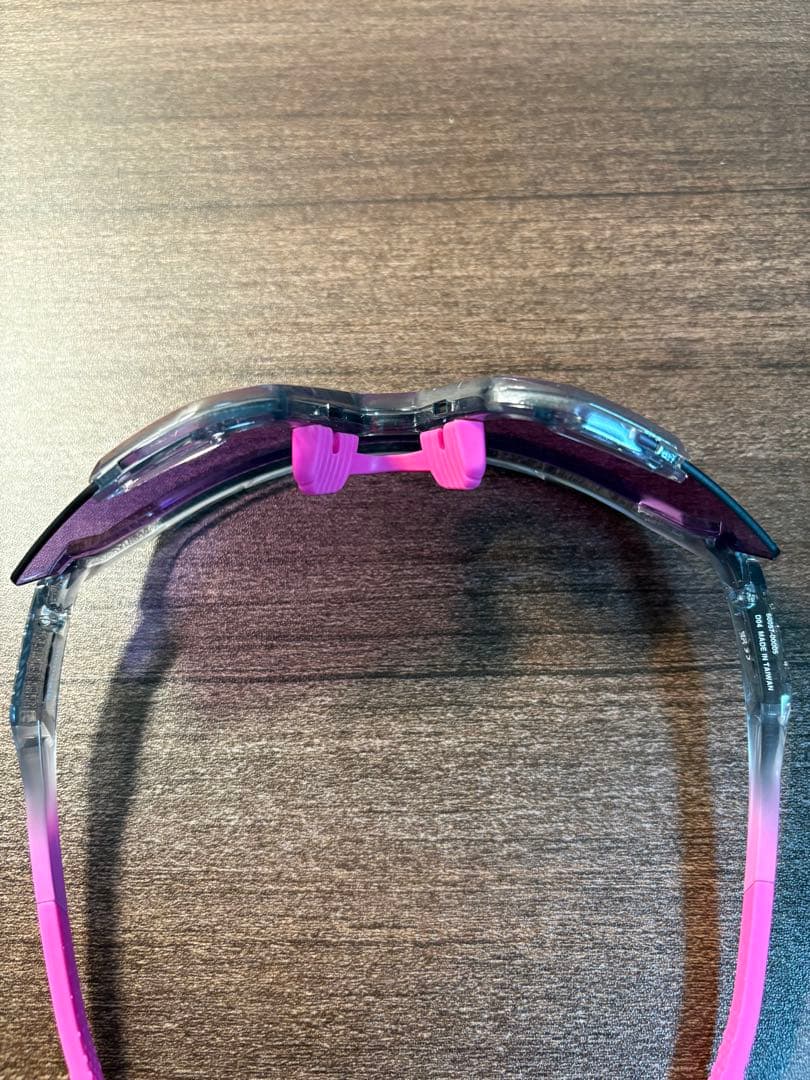 100% Slendale Tokyo Night サングラス