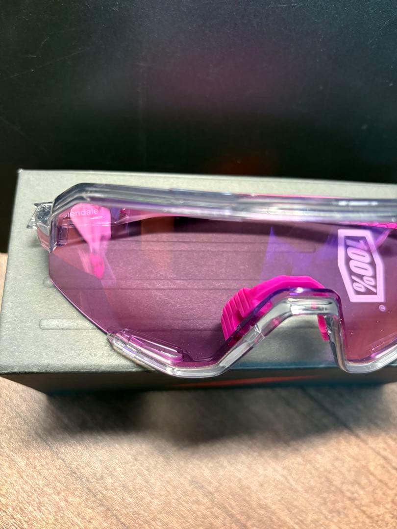 100% Slendale Tokyo Night サングラス