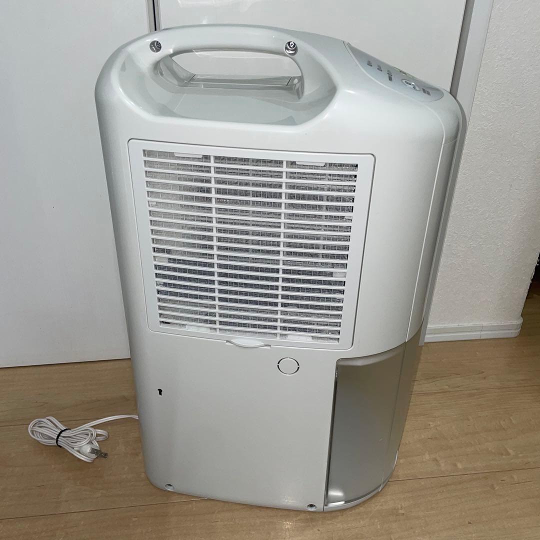 美品　使用短い　コロナ 除湿機 CD-PD6317-W 美品2017年製